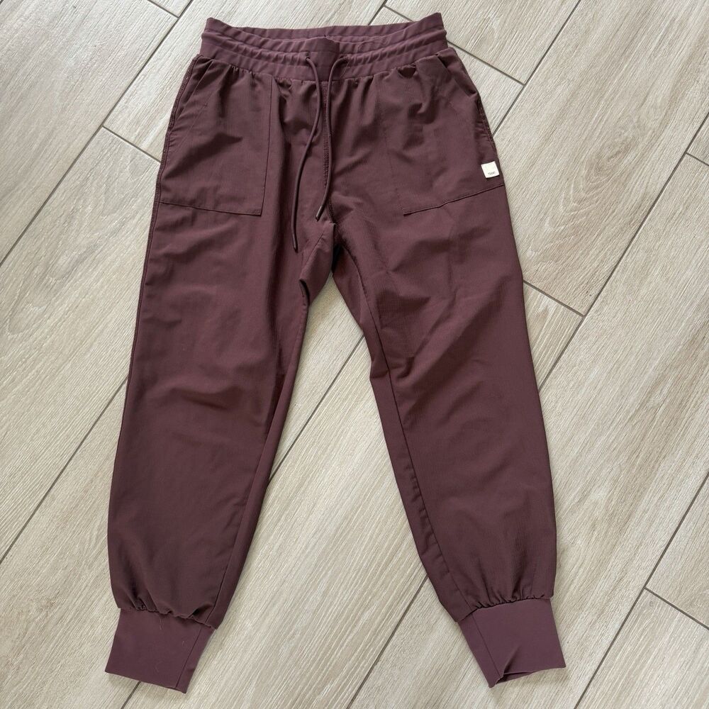 Vuori Fig Maroon Summits Woven Ripstop Jogger Activewear Pants Small Womens - Picture 2 of 8